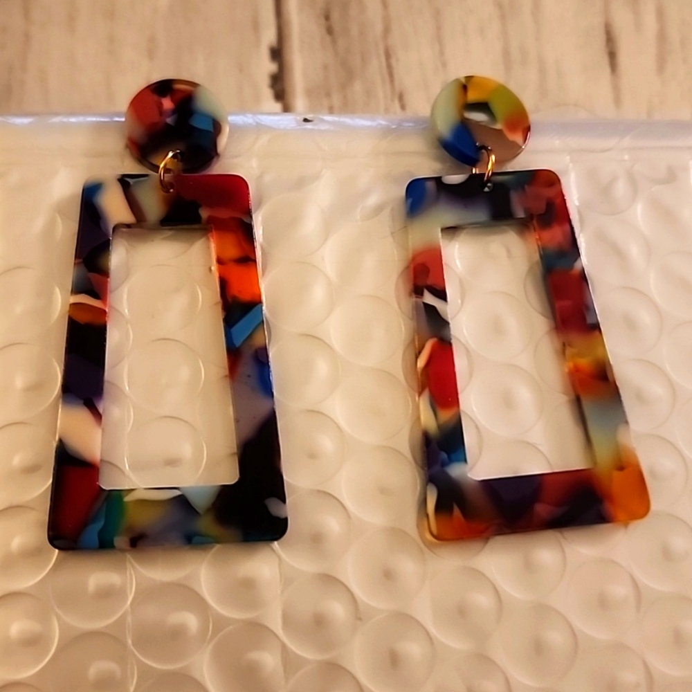 🌻Acrylic Geometric  cut out  Earrings Stud